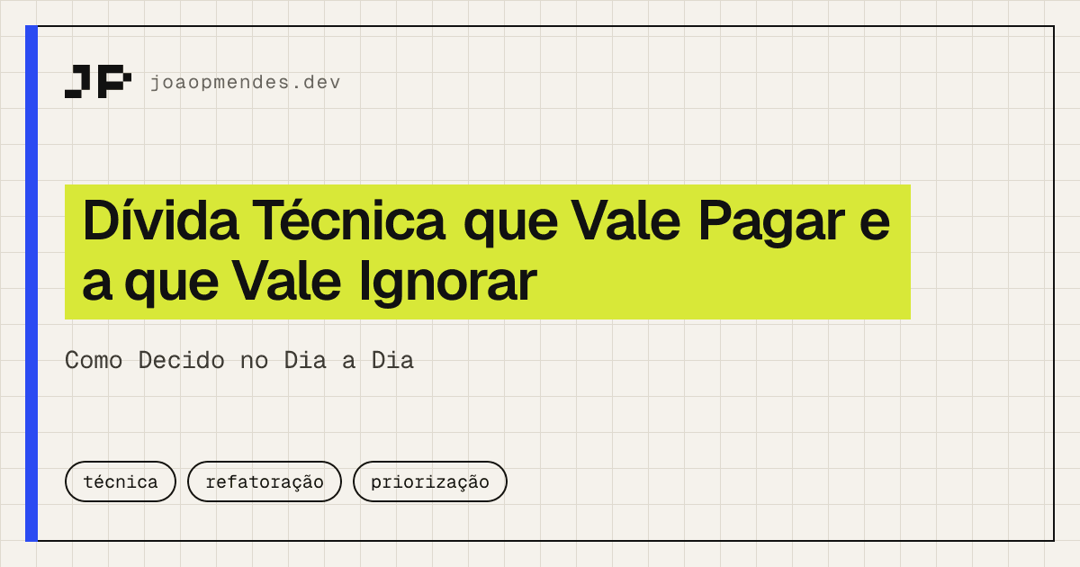 Balança equilibrando dois pratos: um cheio de cards de tickets de refatoração e outro com um foguete representando entrega de produto